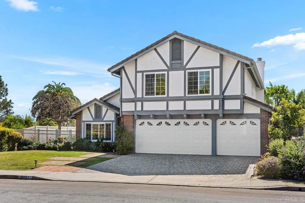 https://cdn.realtyfeed.com/cdn/127/306676799/ceb1120d678c542ae75dd5a6a640ca35.webp