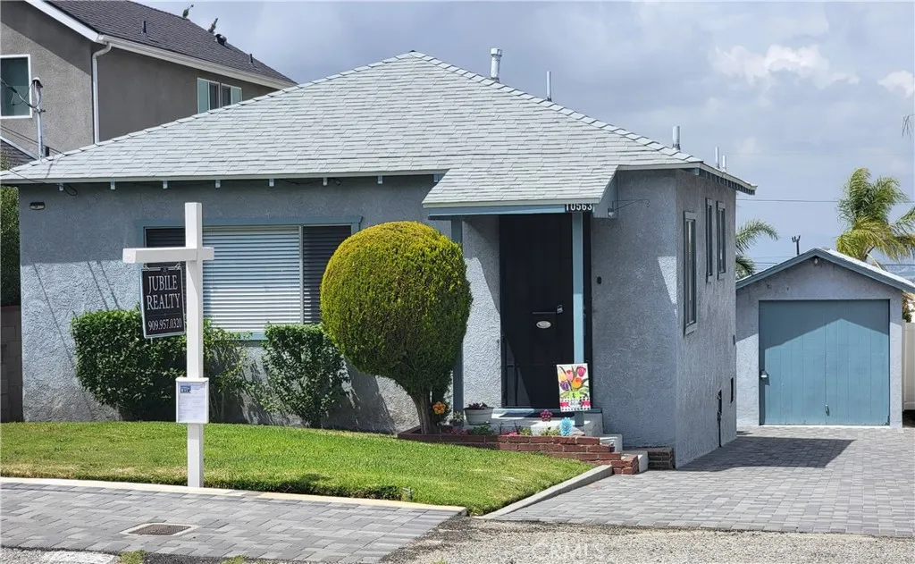 Tujunga, CA 91042