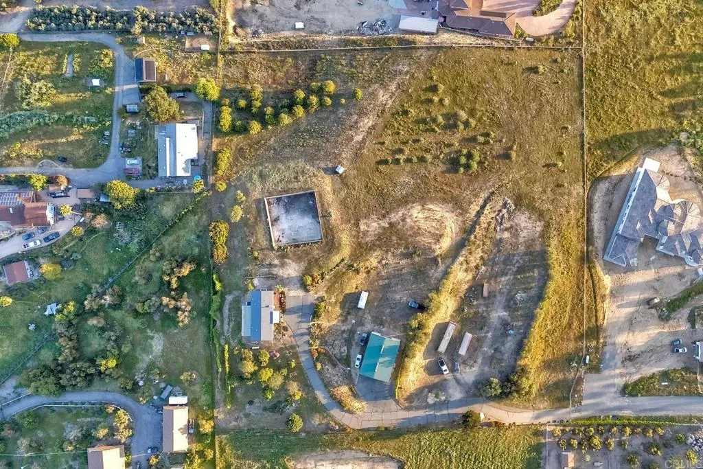 https://cdn.realtyfeed.com/cdn/127/306676850/26e4f4c5ca65f782a3d6df8a339b32f1.webp