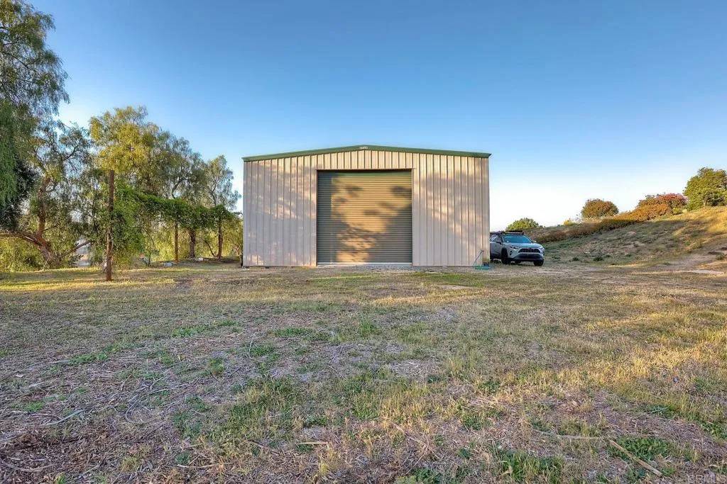https://cdn.realtyfeed.com/cdn/127/306676850/4153c86fcaba12b236bc7a3f061d30a4.webp