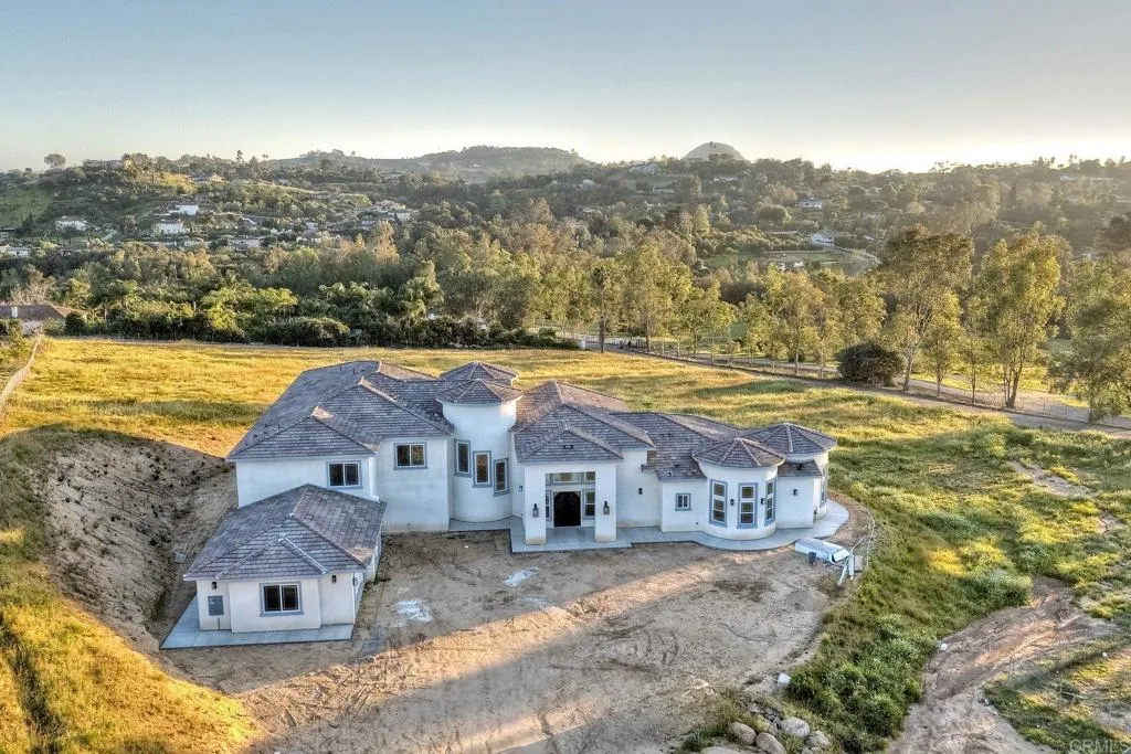 https://cdn.realtyfeed.com/cdn/127/306676850/5af780891978be553894d31659dfb6f1.webp