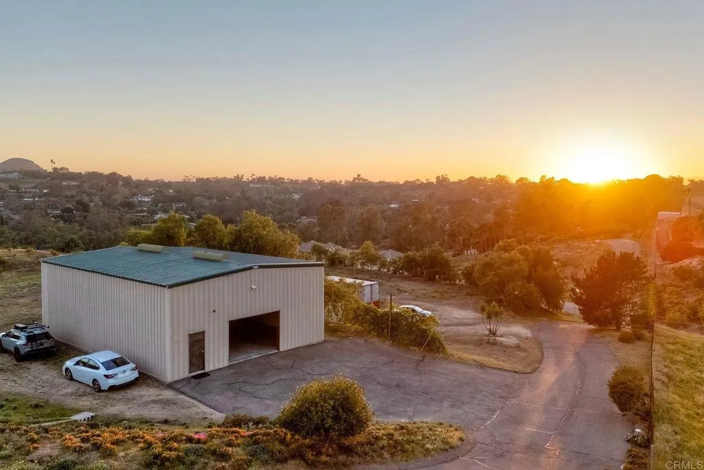 https://cdn.realtyfeed.com/cdn/127/306676850/8cf0e8d5293670151634efa271d10f55.webp