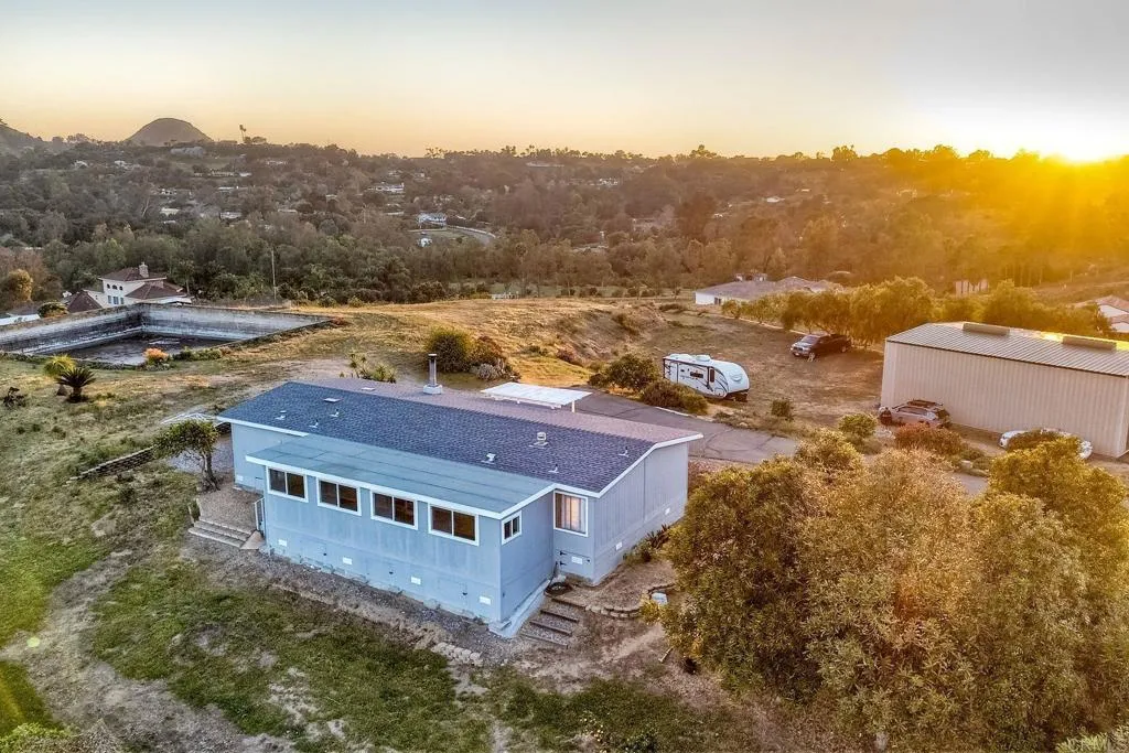 https://cdn.realtyfeed.com/cdn/127/306676850/9076d463d974b9a4d334757a1ebb82a2.webp