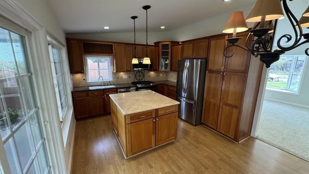 https://cdn.realtyfeed.com/cdn/127/306676909/4b1d55d59a7fe2ed17cbfa6a7bdf3dd5.webp
