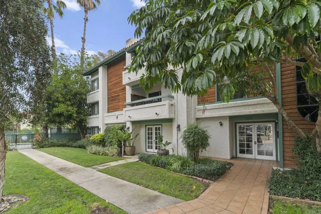 5525 Shasta Lane UNIT 301, La Mesa, CA, 91942