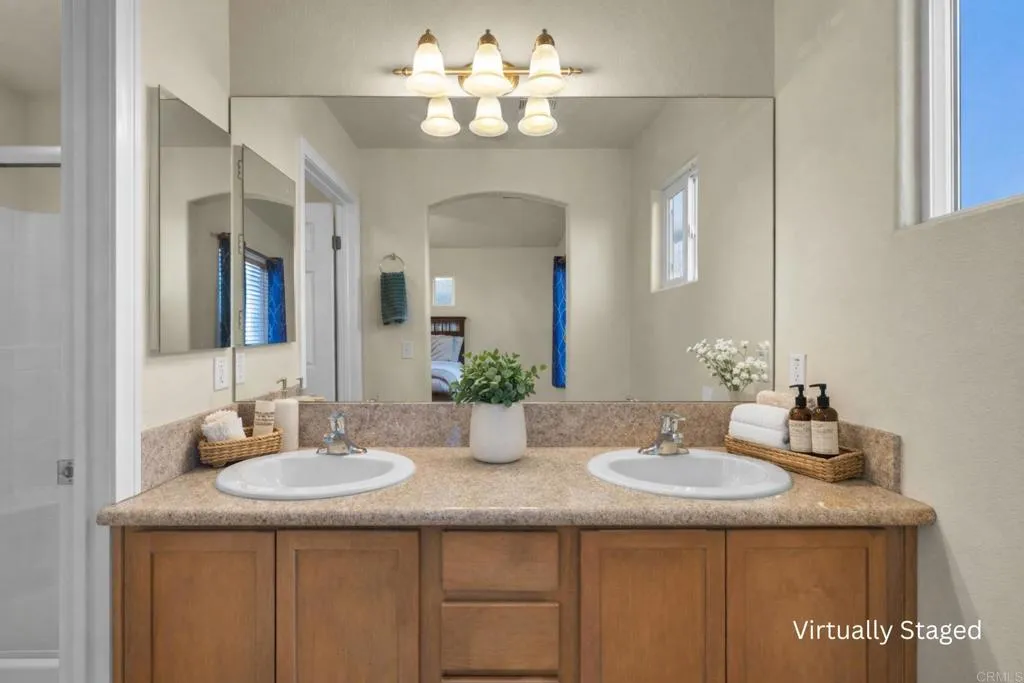 https://cdn.realtyfeed.com/cdn/127/306676965/5bd6754897fa7956bc23e02c62e1562b.webp