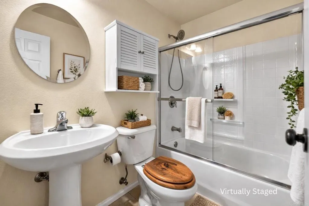 https://cdn.realtyfeed.com/cdn/127/306676965/6ae9989fd700efd637c50e411f752537.webp