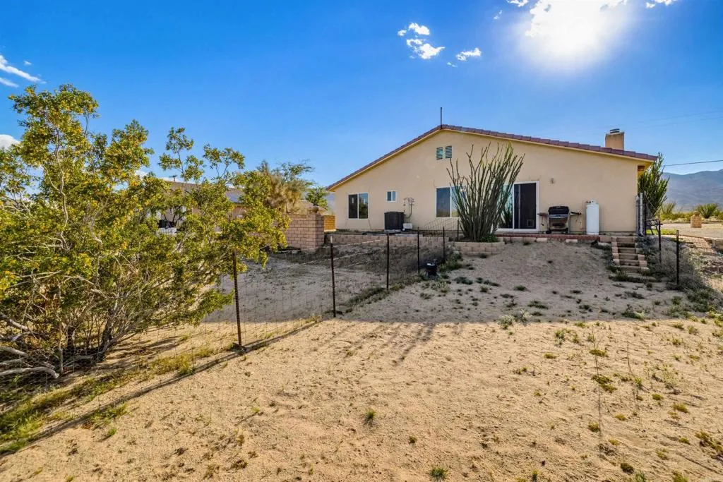 https://cdn.realtyfeed.com/cdn/127/306676965/9a57c62fb834cd7df83260947c4dc363.webp