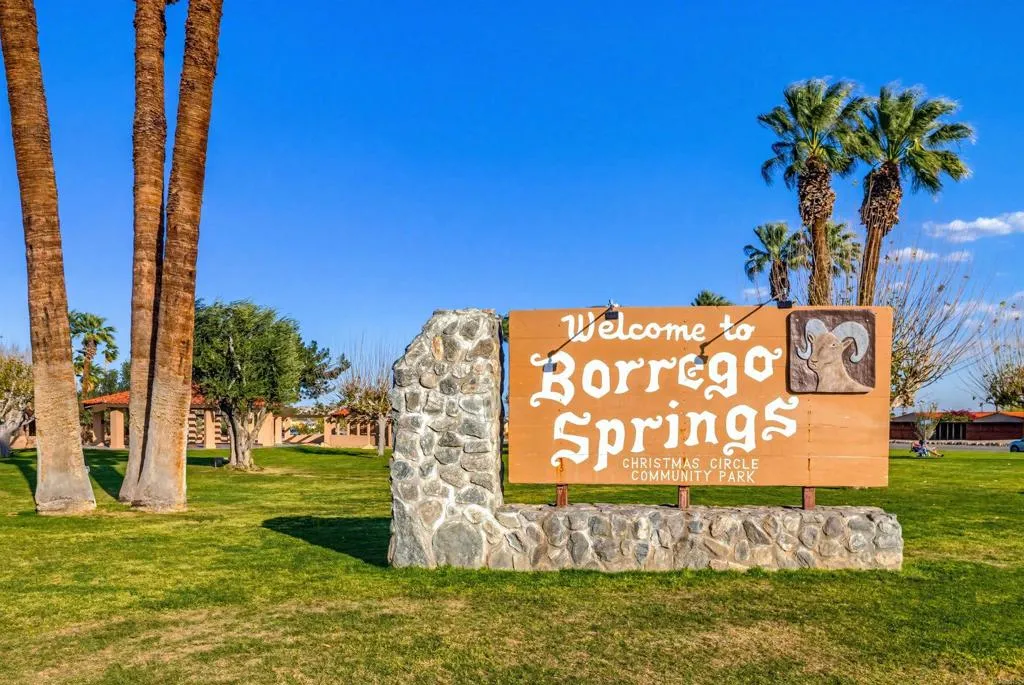 https://cdn.realtyfeed.com/cdn/127/306676965/dc830a20d279b375f692841aa206d9e9.webp