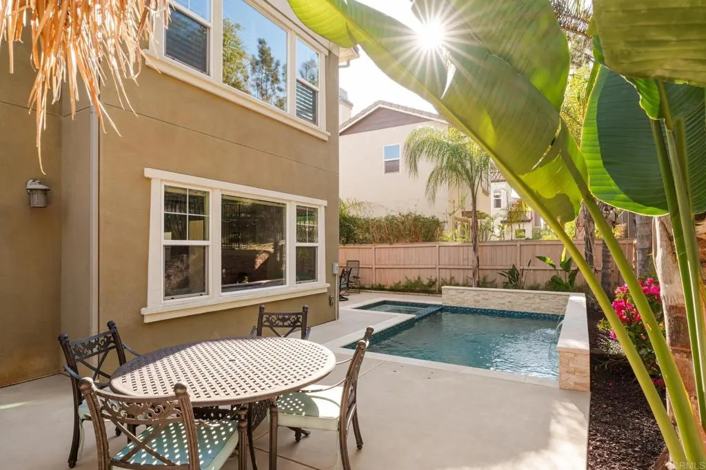 https://cdn.realtyfeed.com/cdn/127/306677068/39de300ea7b245456648e6af9f7e9930.webp