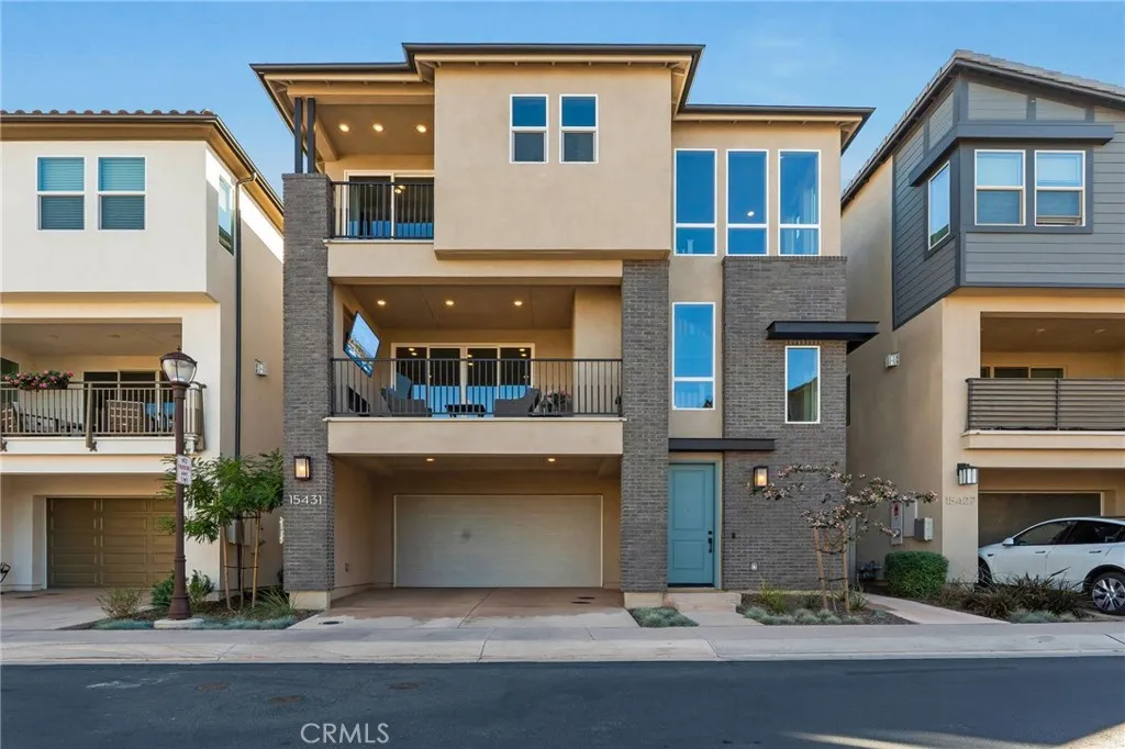 https://cdn.realtyfeed.com/cdn/127/306677070/c90703f27a3d4e85e28f3553c964442d.webp
