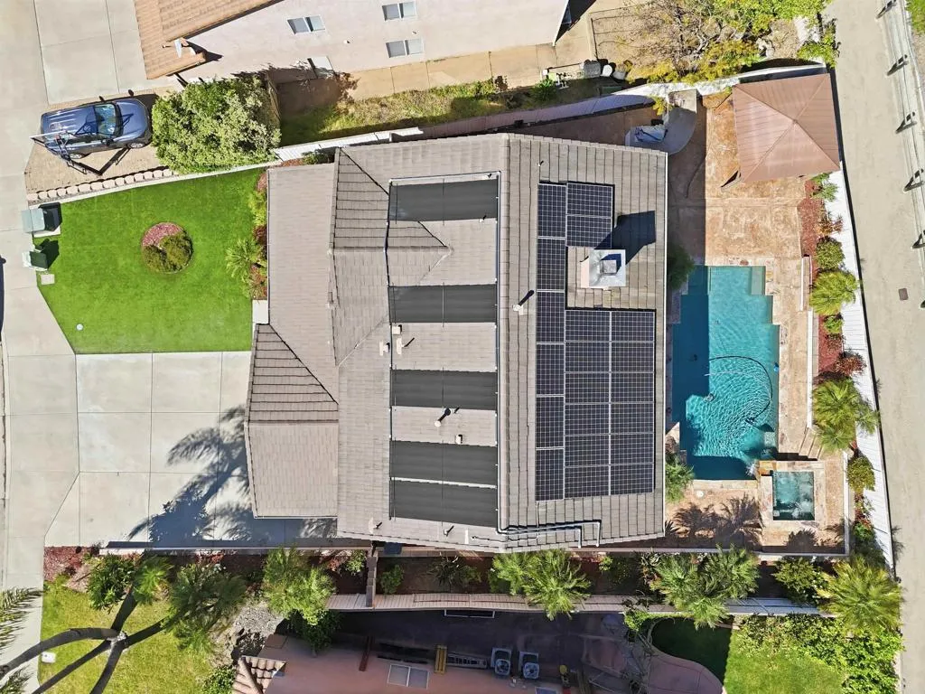 https://cdn.realtyfeed.com/cdn/127/306677080/1f0b9909d1ea30e370100c6b546e60fb.webp