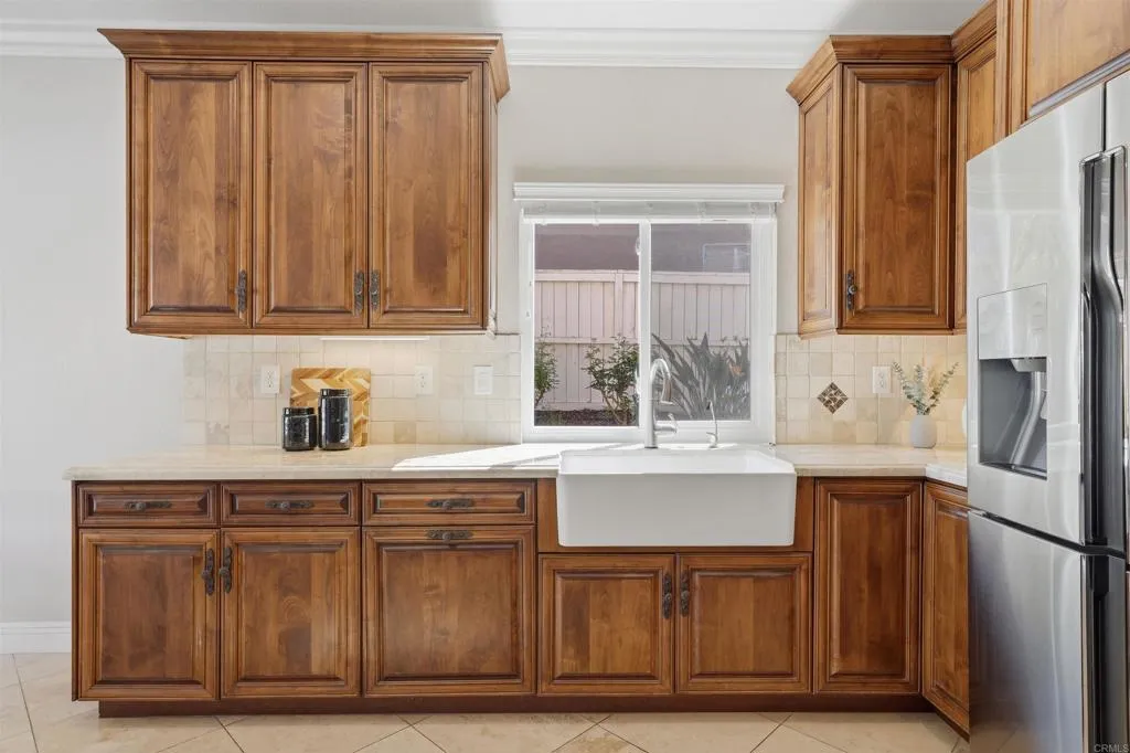 https://cdn.realtyfeed.com/cdn/127/306677080/20fcbcdd4017519116cba3255e617687.webp