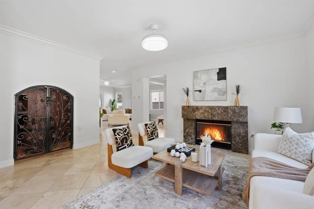 https://cdn.realtyfeed.com/cdn/127/306677080/4643dc1f5b0e224e9830a60ec0575ff7.webp