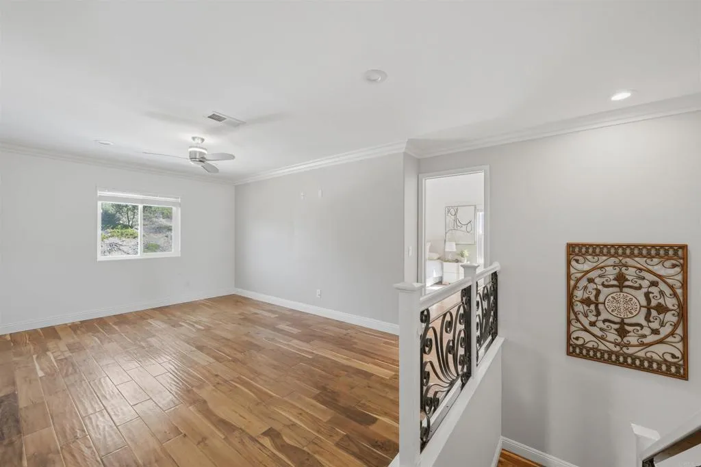 https://cdn.realtyfeed.com/cdn/127/306677080/943ae559343bebcee09b5245fbac3a9b.webp