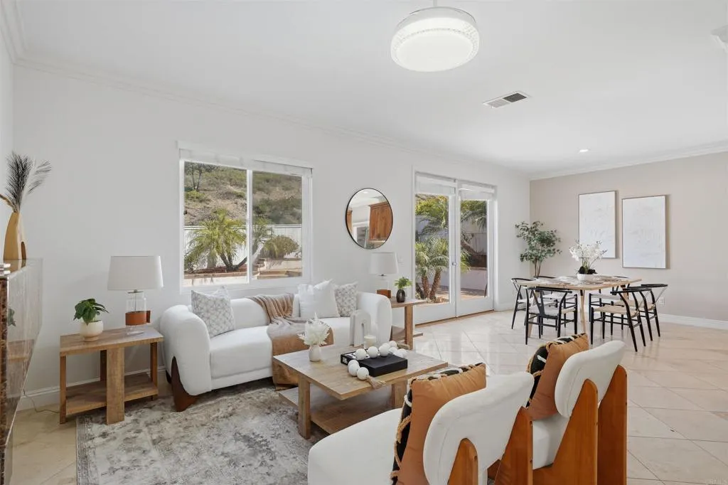 https://cdn.realtyfeed.com/cdn/127/306677080/9d824cf38ec096edae50b1a088e394e7.webp