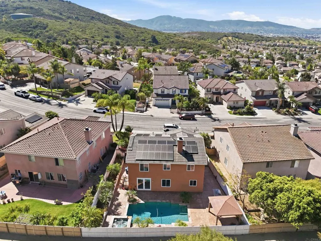 https://cdn.realtyfeed.com/cdn/127/306677080/aa09c895c35f9162497aadd6fc284ff3.webp