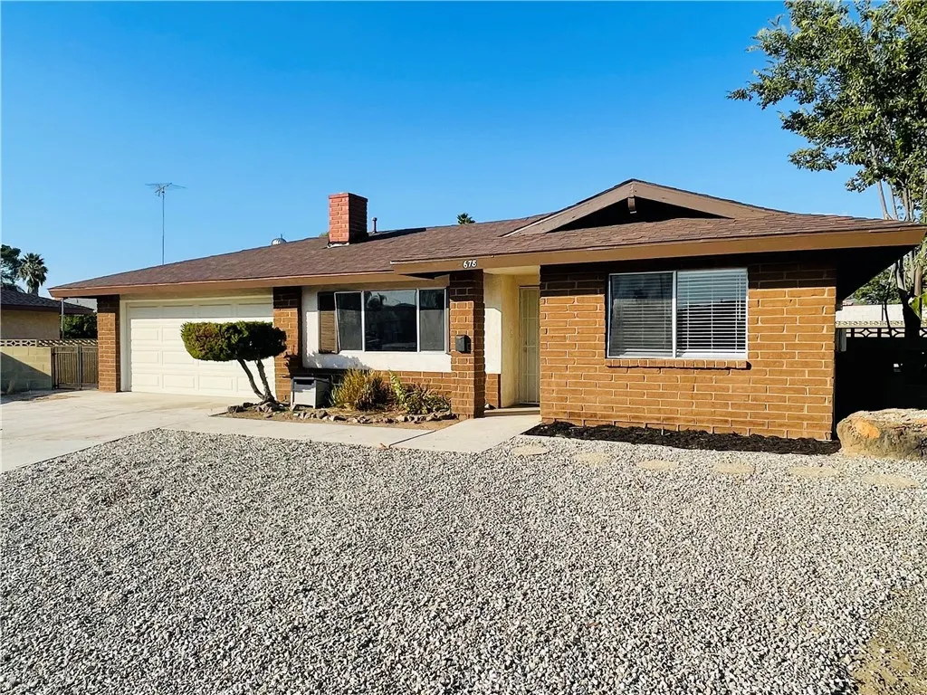 Hemet, CA 92543