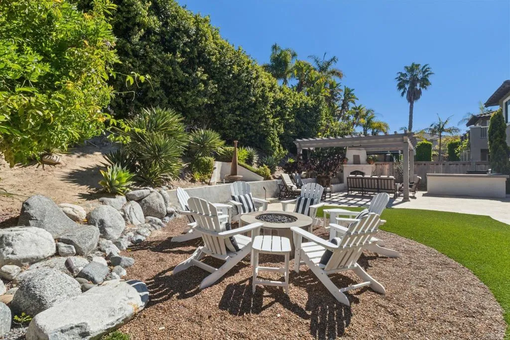 https://cdn.realtyfeed.com/cdn/127/306677298/0f5826a3e1c7817f6882c66d78924fdf.webp