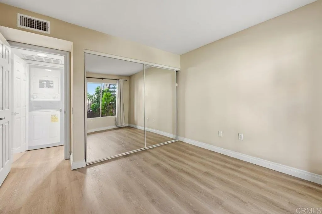 Photo #8: NDP2602913 Listing: Photo #8