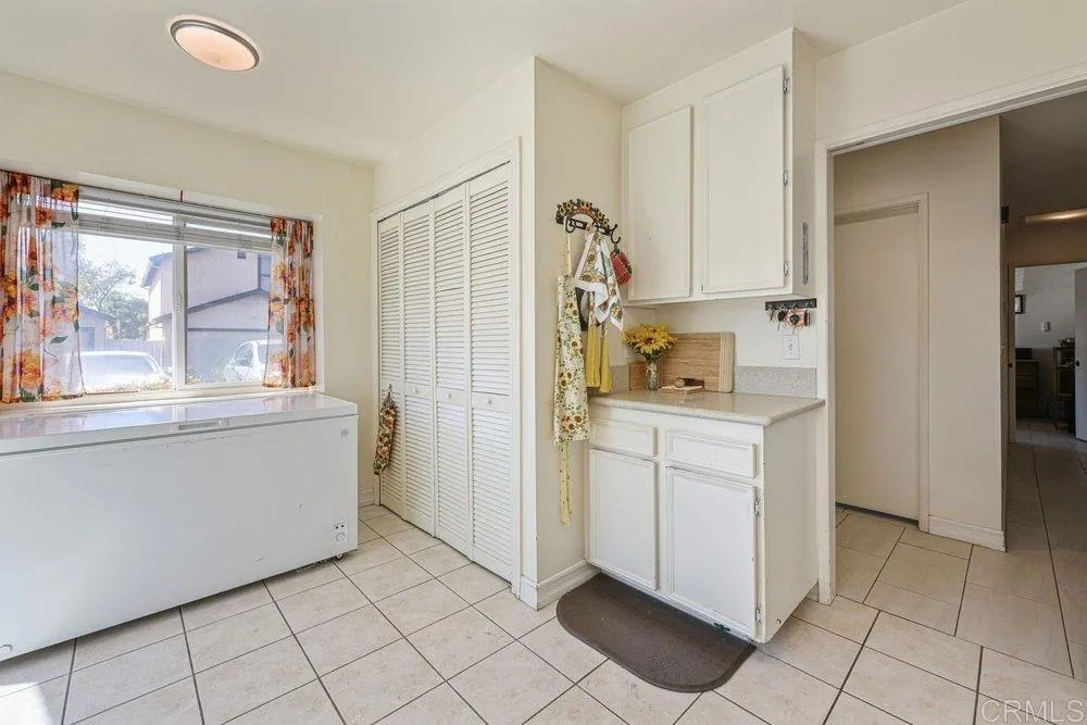 https://cdn.realtyfeed.com/cdn/127/306677379/347aa3a9bb73c062462e315693edae1b.webp