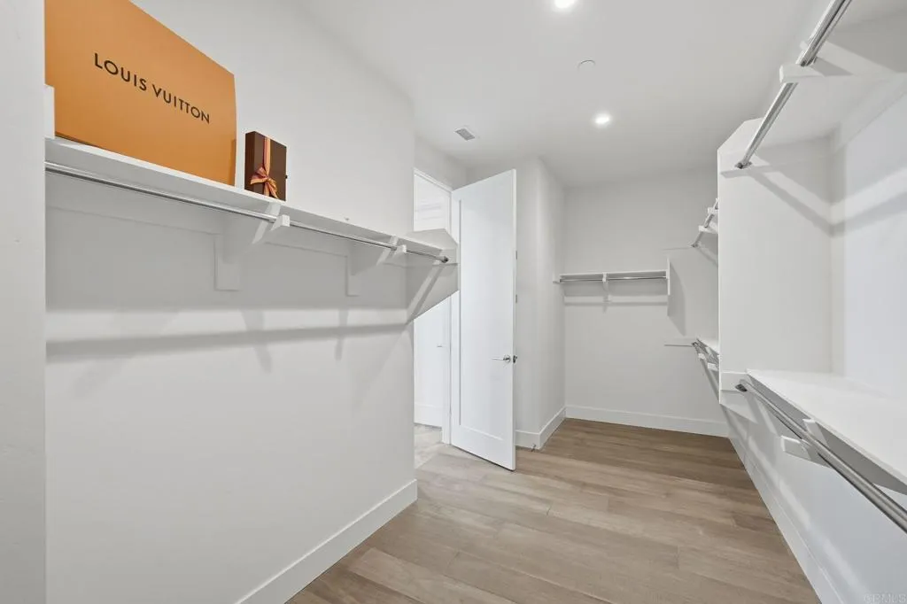 Photo #45: PTP2602329 Listing: Photo #45