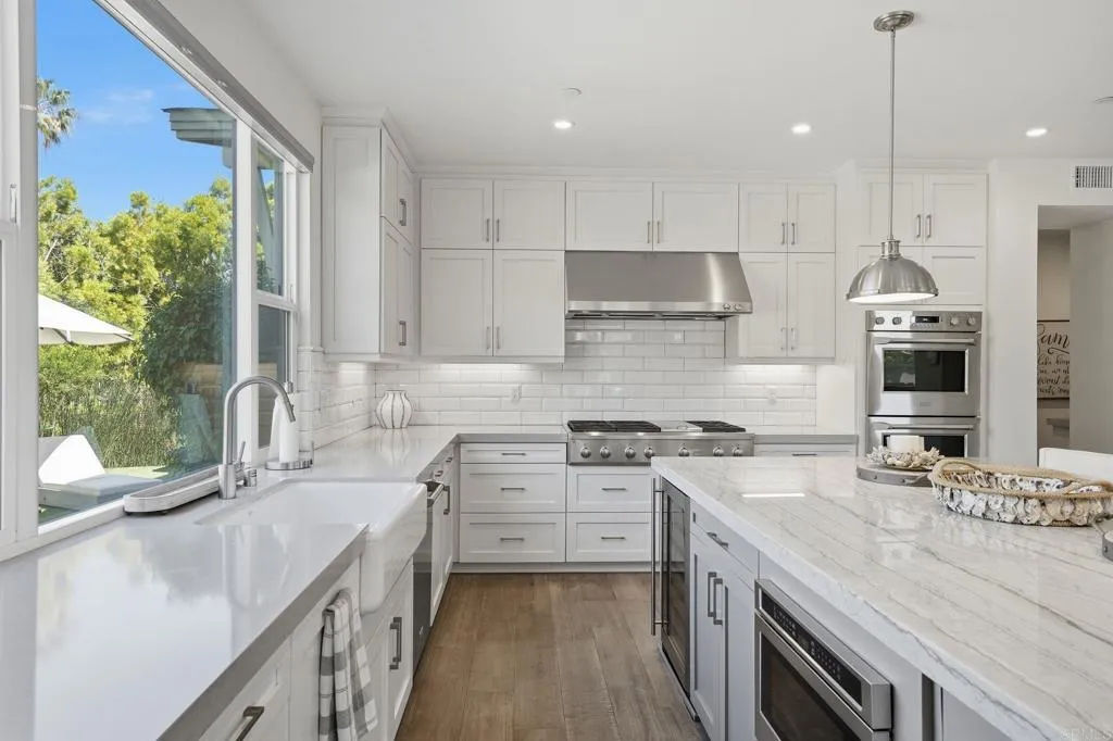 Photo #8: PTP2602329 Listing: Photo #8