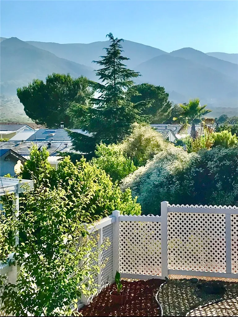 https://cdn.realtyfeed.com/cdn/127/306677473/a0b39fc420b4ae1afcecc38b90024133.webp