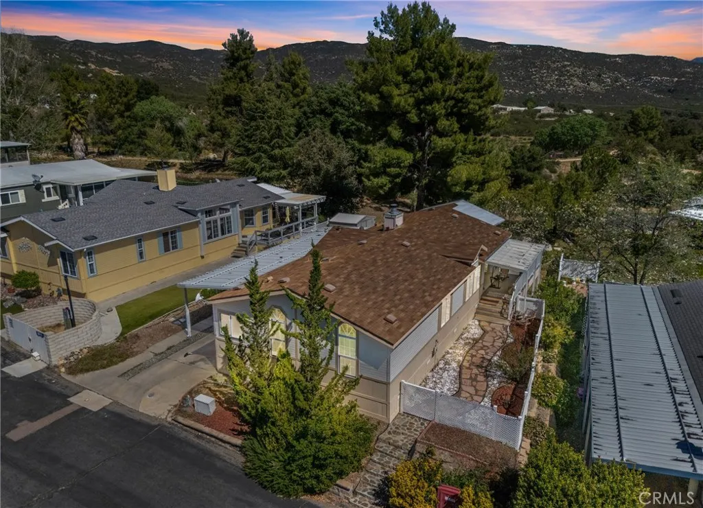 https://cdn.realtyfeed.com/cdn/127/306677473/c4492014b1cfe1d73d0d1c8046c2ac56.webp