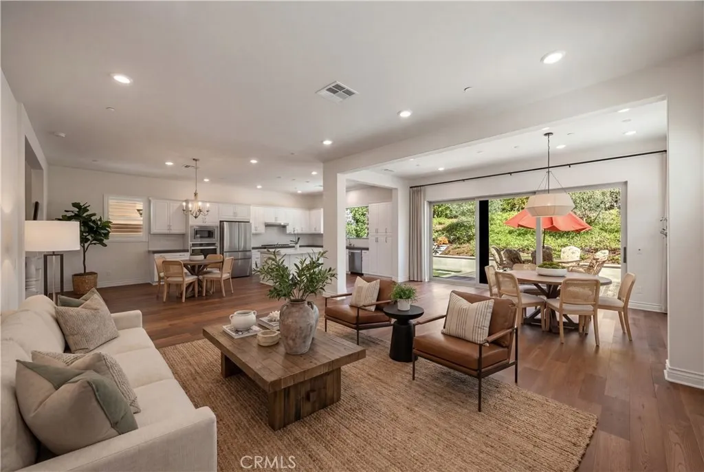 1999 Aliso Peak, Lake Forest, CA, 92610