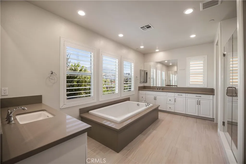 1999 Aliso Peak, Lake Forest, CA, 92610