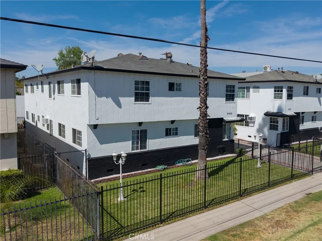 6955 Fulton Avenue, North Hollywood, CA 91605 - Photo 4 of 15, North Hollywood, CA