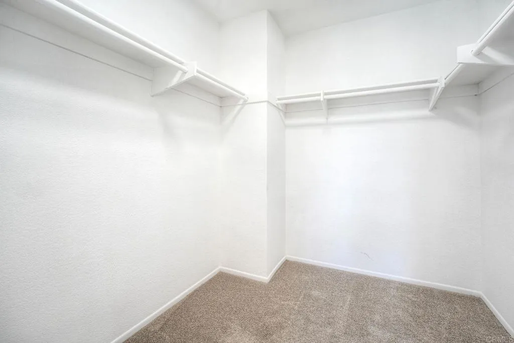 https://cdn.realtyfeed.com/cdn/127/306677519/1173878a38129307958ed8aa7048113d.webp