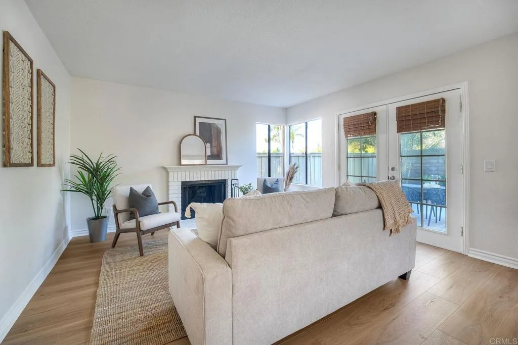 https://cdn.realtyfeed.com/cdn/127/306677519/a51888d6e8f9aac36a8ffa3528da609d.webp