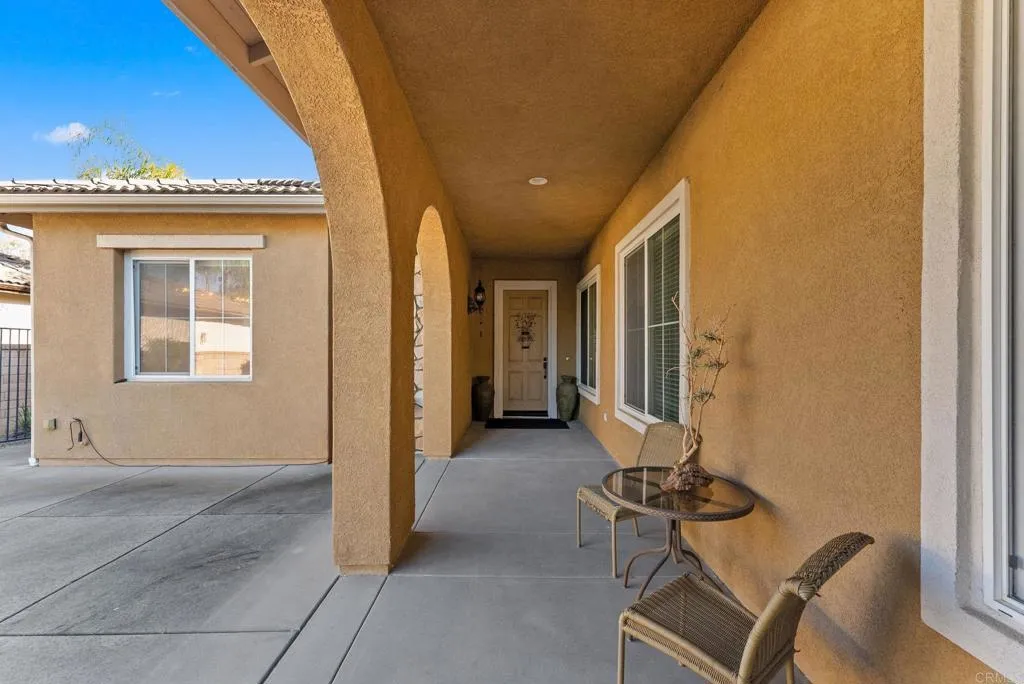 https://cdn.realtyfeed.com/cdn/127/306677523/be758d2784640b38cf69f53dffb960f9.webp
