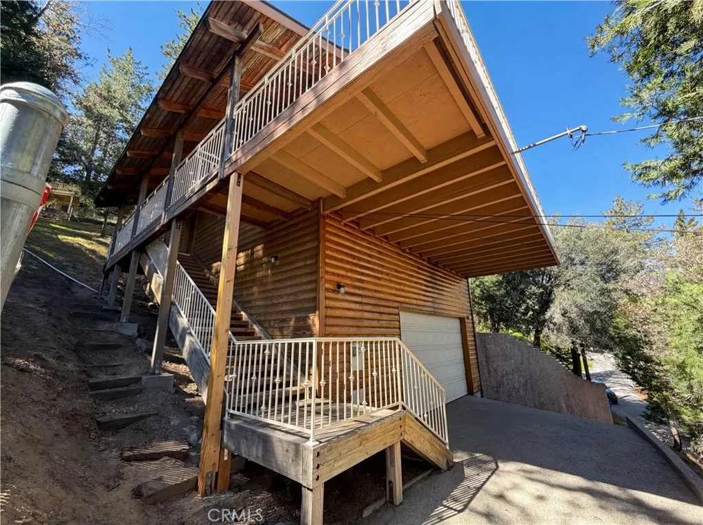 Crestline, CA 92325