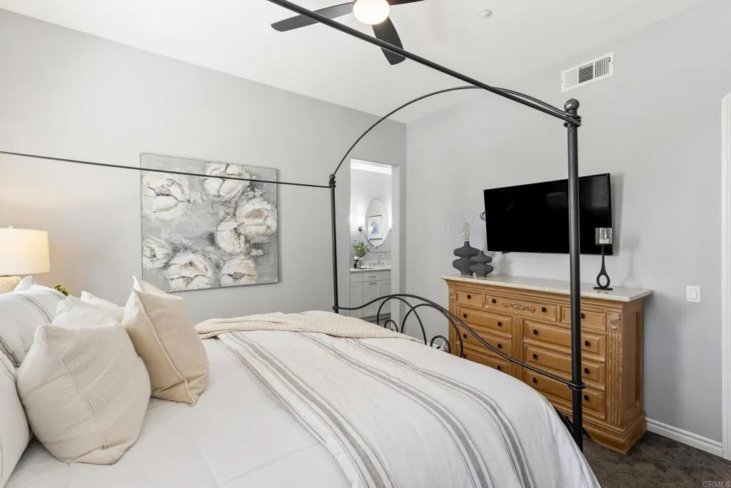https://cdn.realtyfeed.com/cdn/127/306677543/098755559962ecab72d81186d75f4958.webp