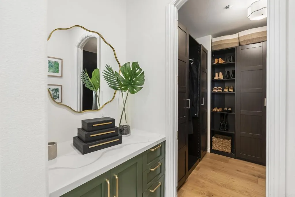 https://cdn.realtyfeed.com/cdn/127/306677543/0b0977a5adc8a9810e95af5848a9902e.webp