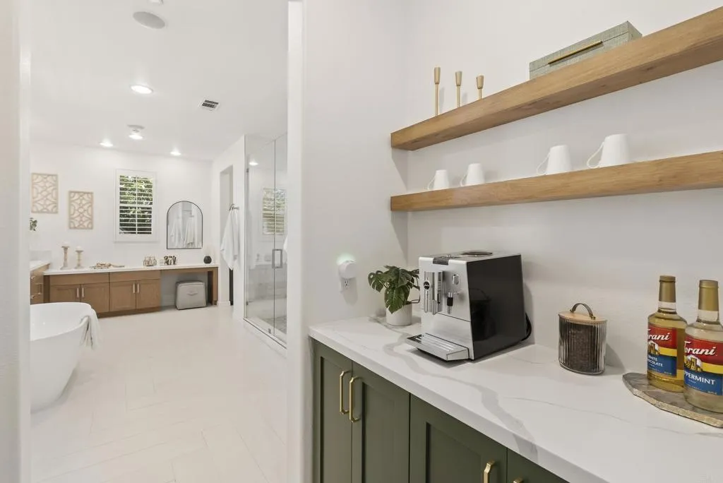 https://cdn.realtyfeed.com/cdn/127/306677543/3fc25232471e059ea2175473d67d750c.webp