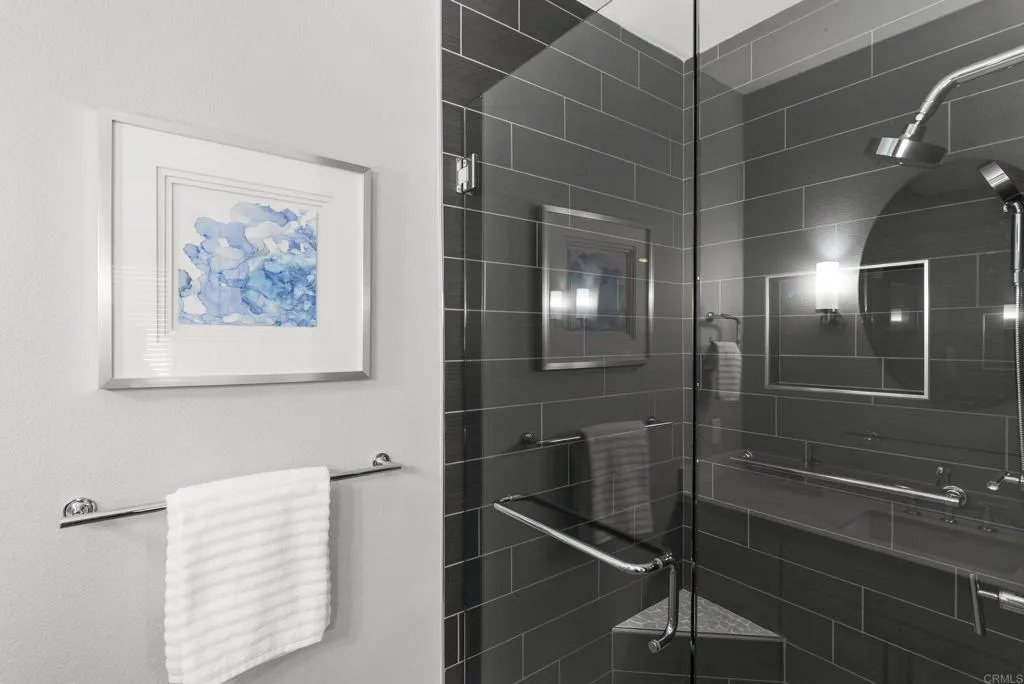 https://cdn.realtyfeed.com/cdn/127/306677543/a1b9deaab7cf5cb13da99f7810e93cf5.webp