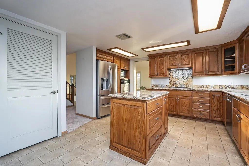 9802 LYNCAROL DR, La Mesa, CA, 91941