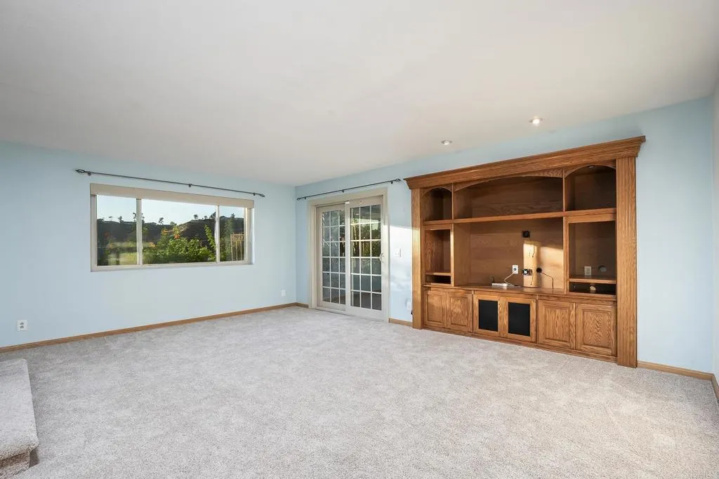 9802 LYNCAROL DR, La Mesa, CA, 91941