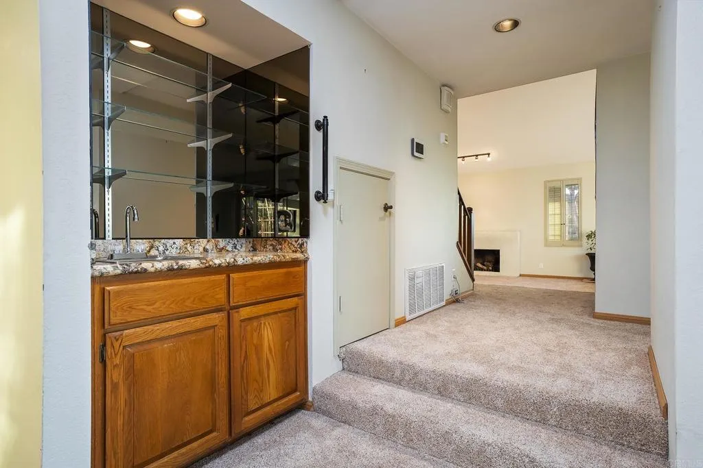 9802 LYNCAROL DR, La Mesa, CA, 91941