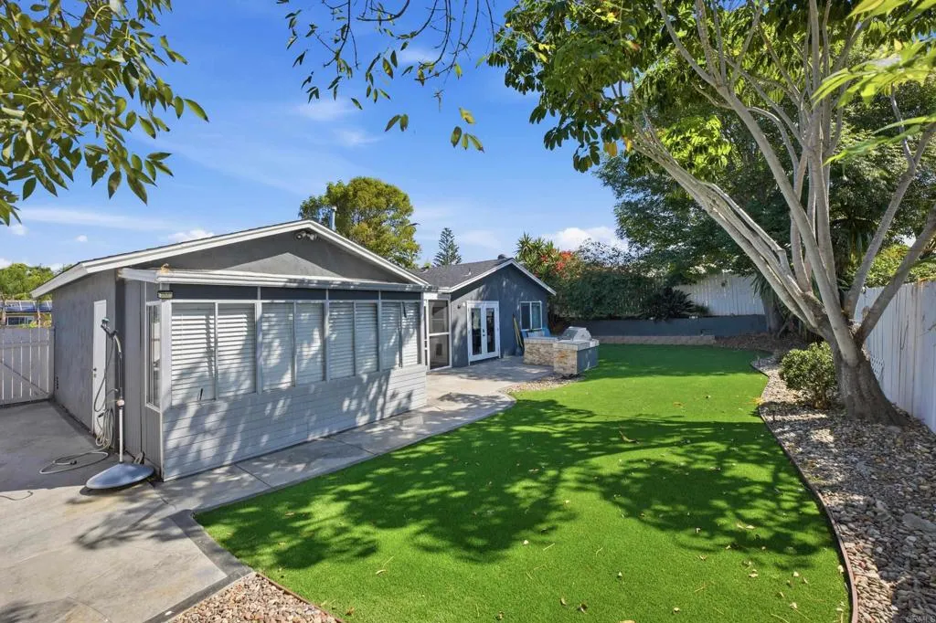 https://cdn.realtyfeed.com/cdn/127/306677603/e276b849e067a392af2f38cf17c3f876.webp