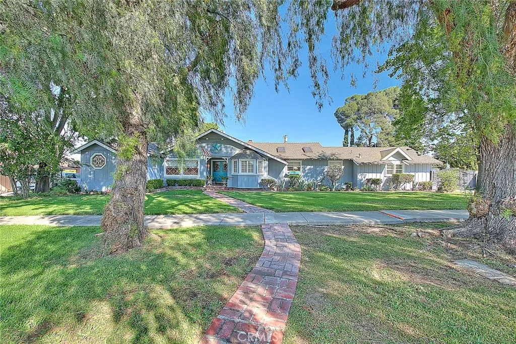 Corona, CA 92879