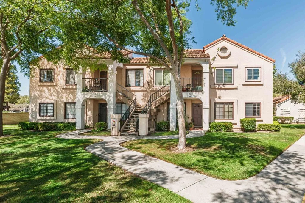 $500,000-$750,000