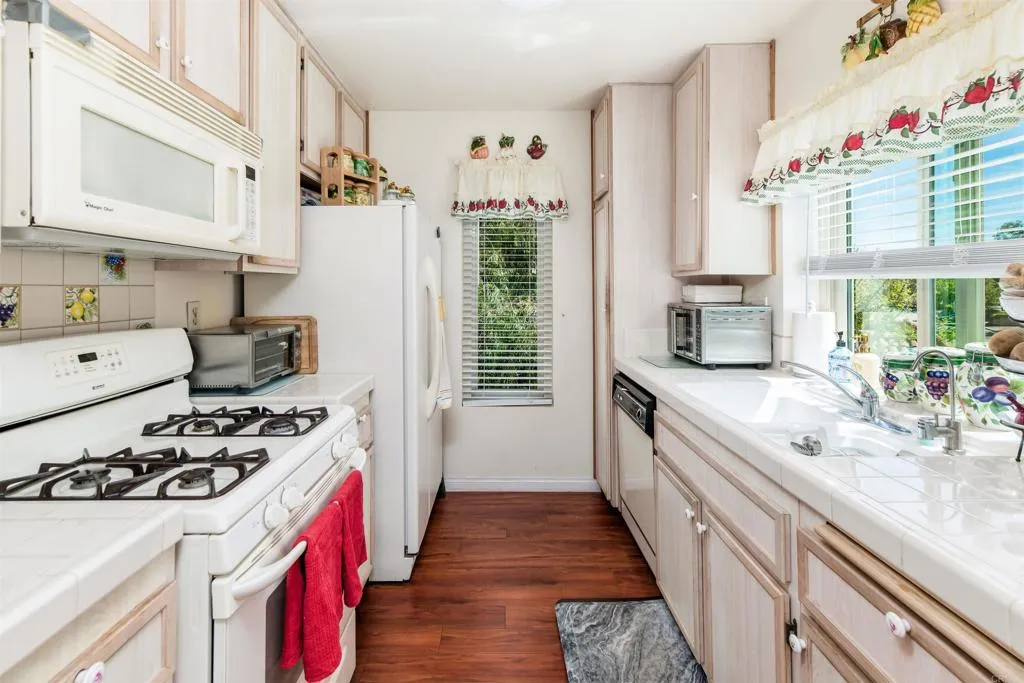 Photo #5: NDP2602931 Listing: Photo #5