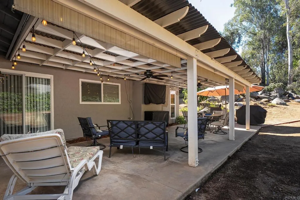 https://cdn.realtyfeed.com/cdn/127/306677692/351965005ccd8c41e05e3ad679a0a3be.webp