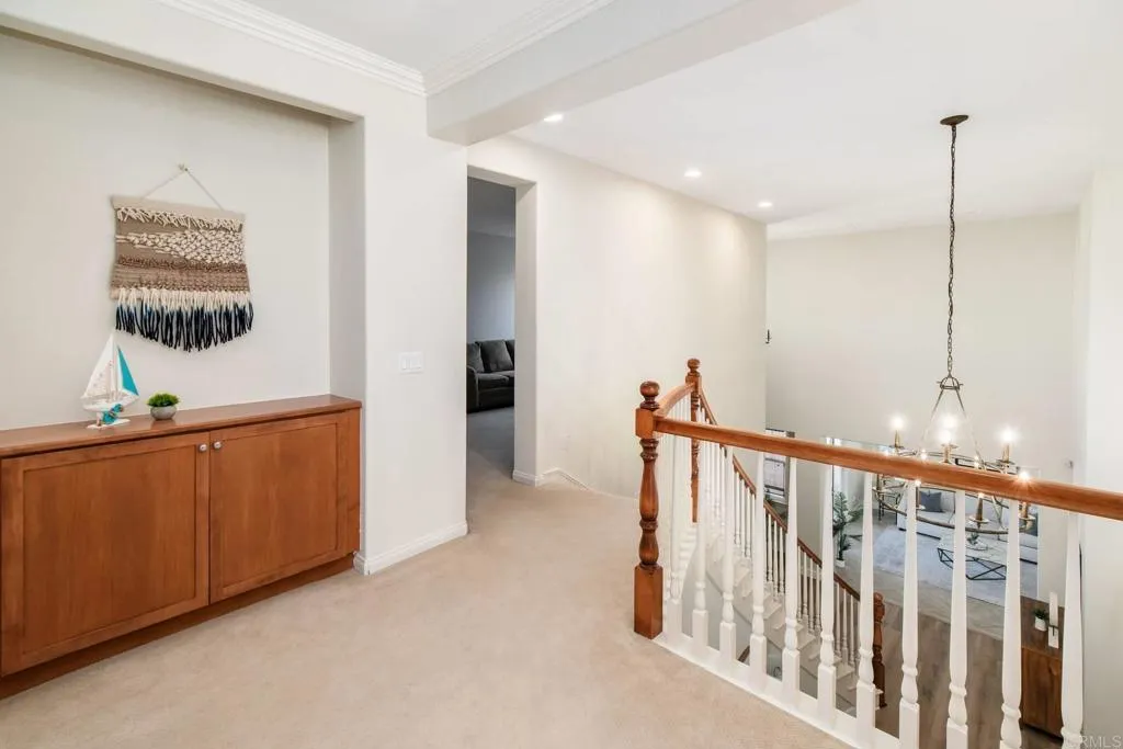 https://cdn.realtyfeed.com/cdn/127/306677781/3325583957e4402c7c98b2b325e6399f.webp