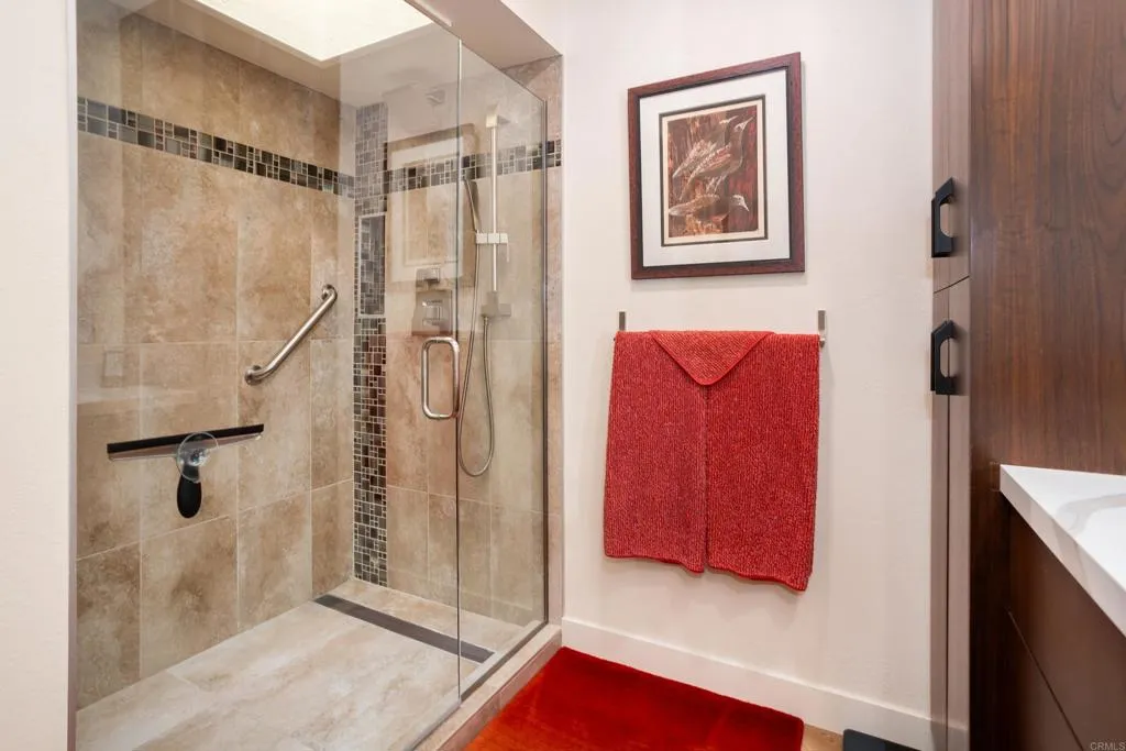 Photo #25: NDP2602933 Listing: Photo #25